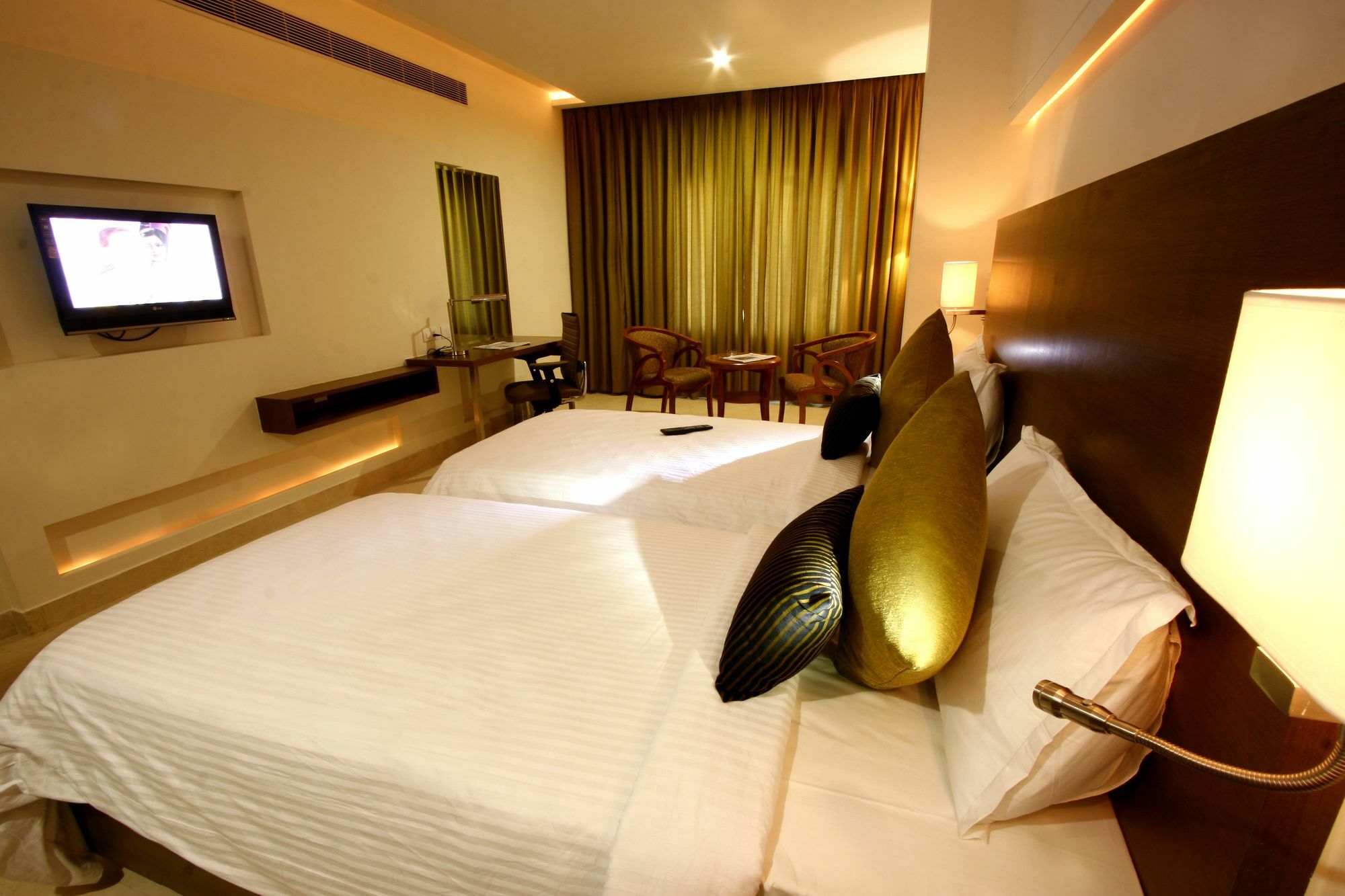 Time Square - The Landmark Hotel Hyderabad Exteriör bild